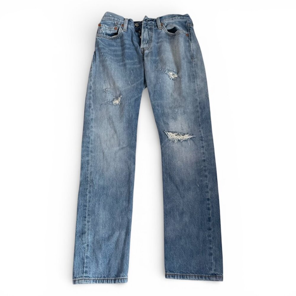 Women's Levi’s 501 Distressed Blue Jeans W26 L32